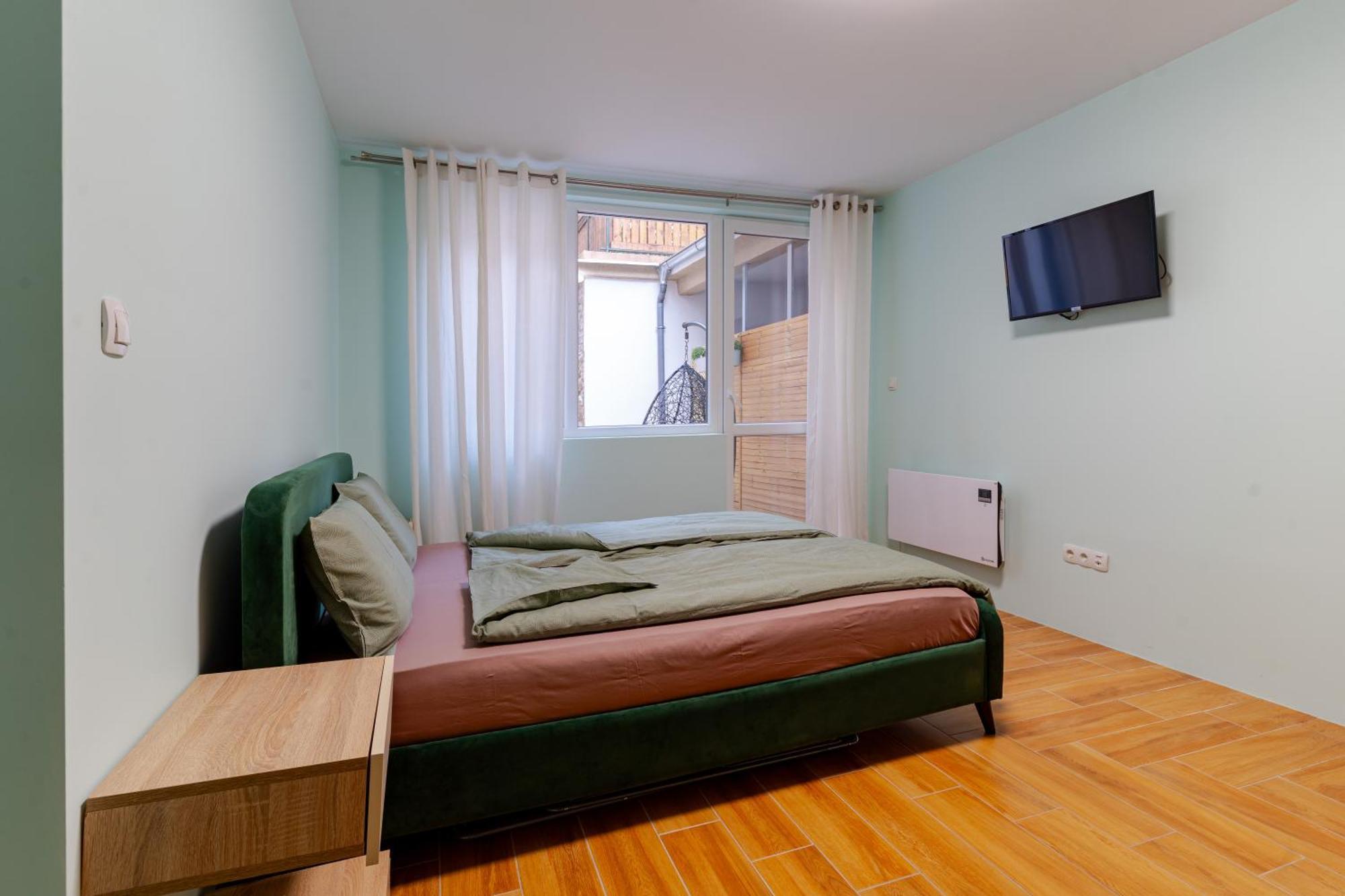 Mirela Guest Apartment Veliko Tărnovo Esterno foto